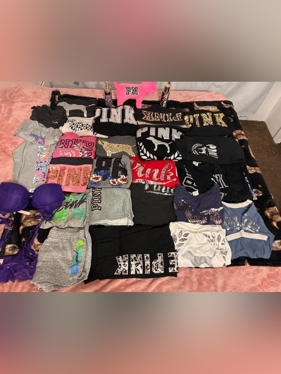 PINK Victoria's Secret Tops - PINK For Trade!